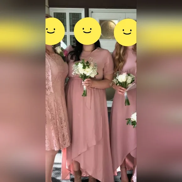 Elegant Pink Women's Dress - Picture 5 of 5